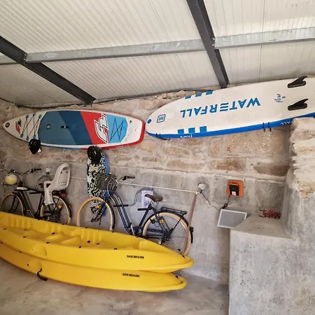 Solar Dos Condes Da Azenha * Fonte Arcada