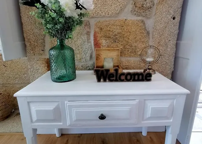 Solar Dos Condes Da Azenha Fonte Arcada