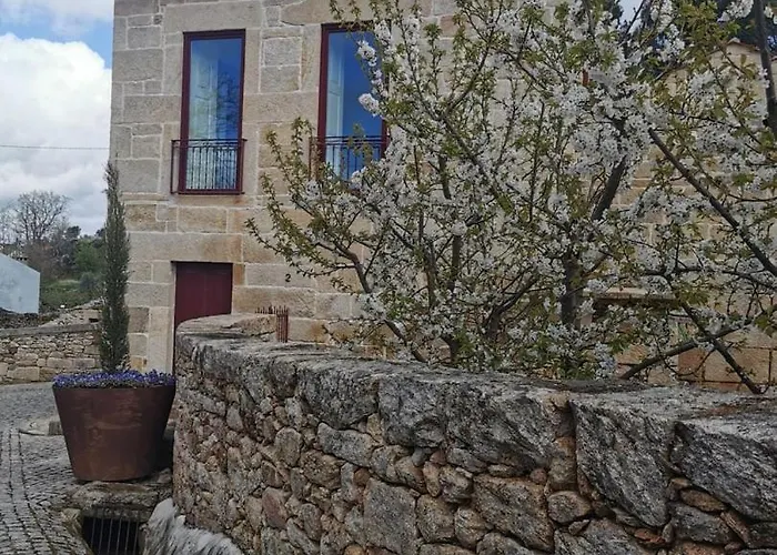 Nyaraló Solar Dos Condes Da Azenha *