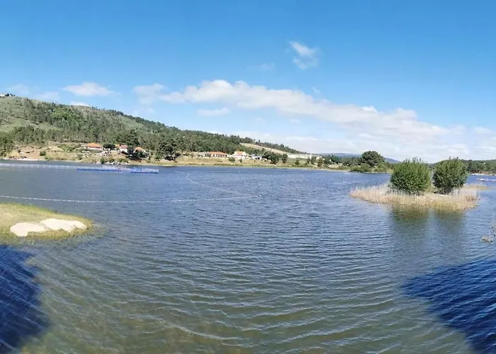 Solar Dos Condes Da Azenha * Fonte Arcada